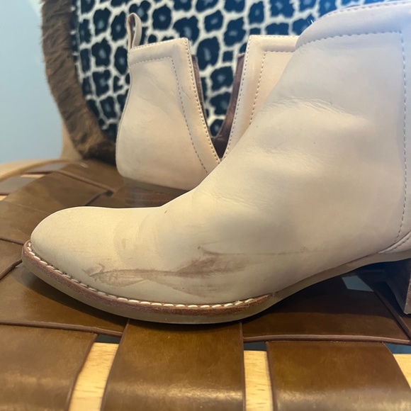 Jeffrey Campbell Anthropologie Taggart Leather Bootie 8 - Picture 10 of 12